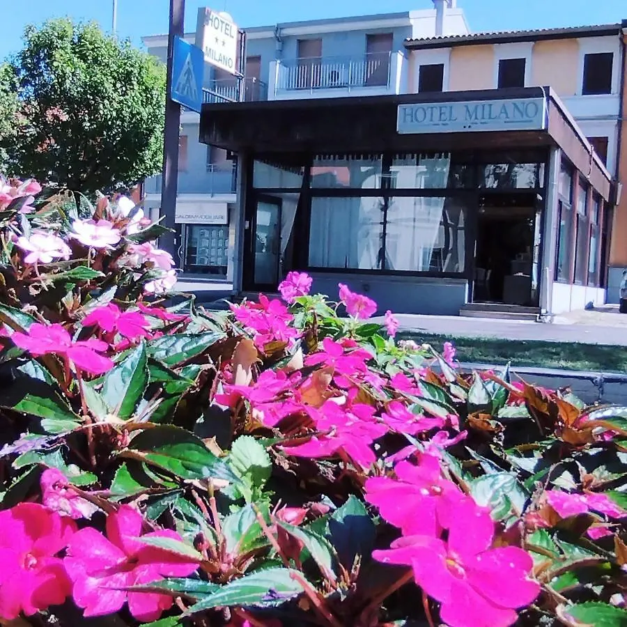 Hotel Milano San Giovanni Lupatoto 2*,  Italia